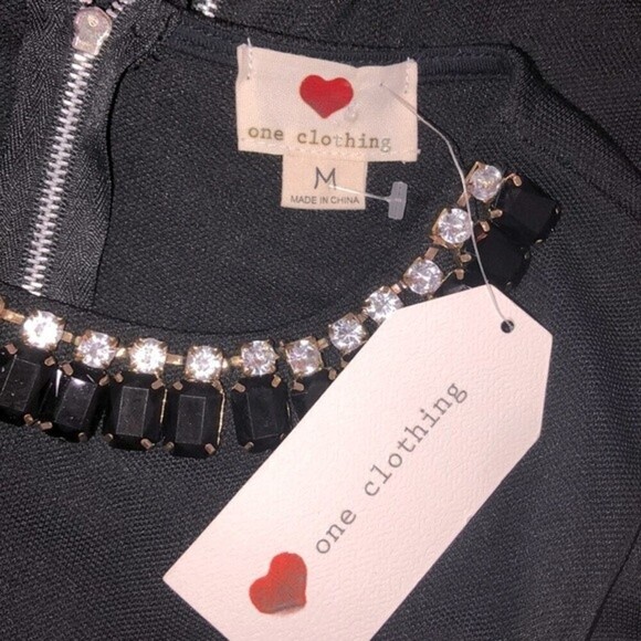 One Clothing size medium black sexy cocktail dress - Picture 6 of 7